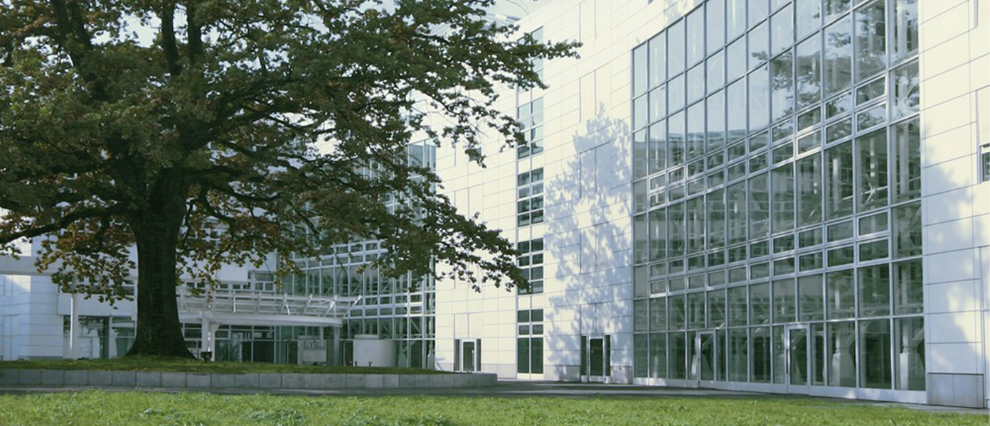 NEW COFRA Holding AG, Zug Office