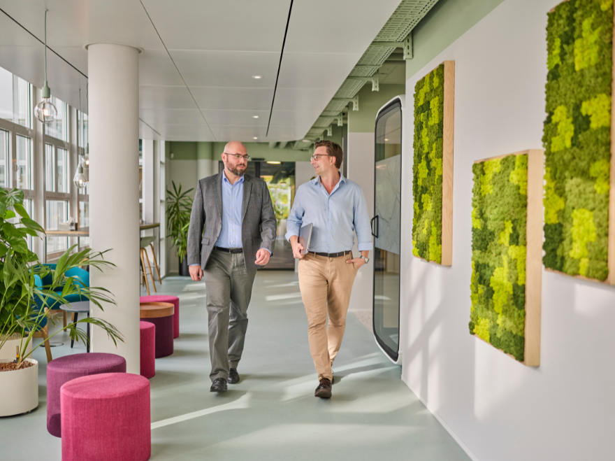 Zug Employees